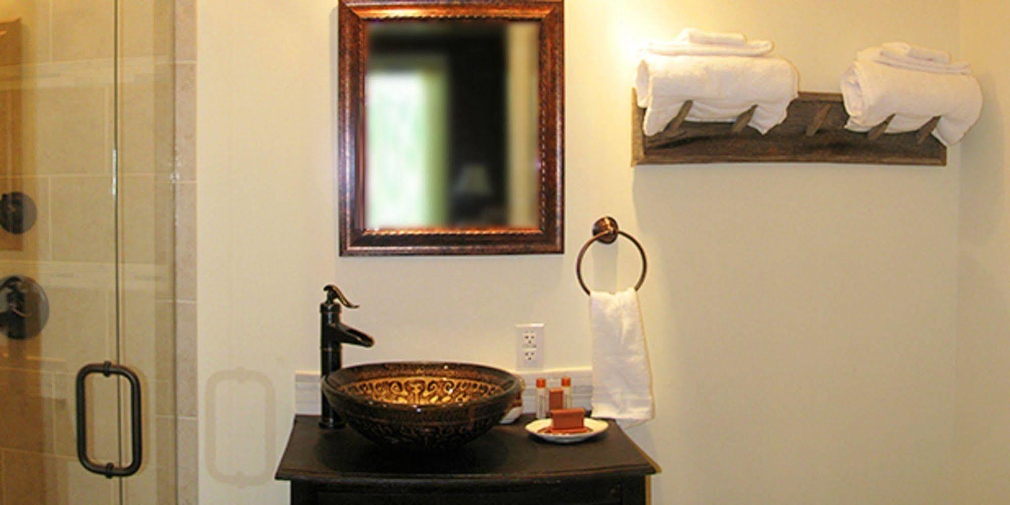 Hill Crest Bed & Breakfast Clifton Forge Dış mekan fotoğraf